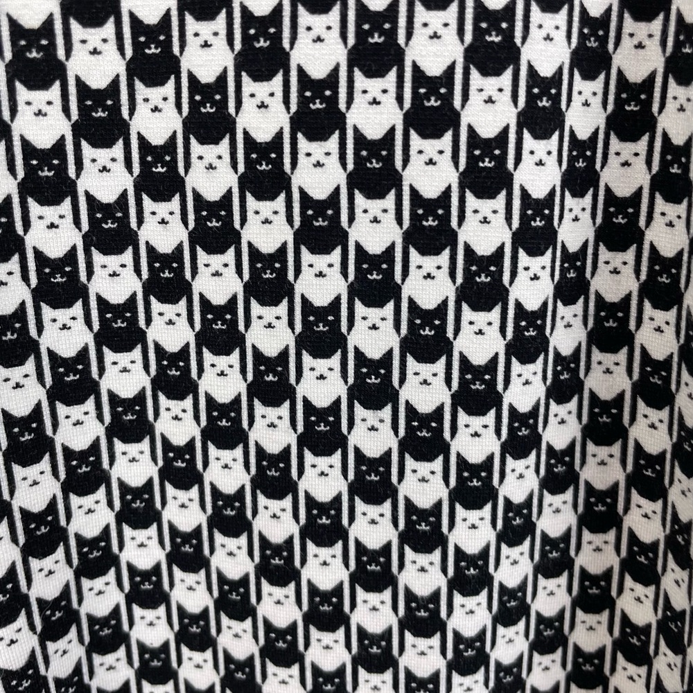 Betabrand Straight Leg Chino Dress Yoga Pants Catstooth Cat Print Size Small - Picture 6 of 9